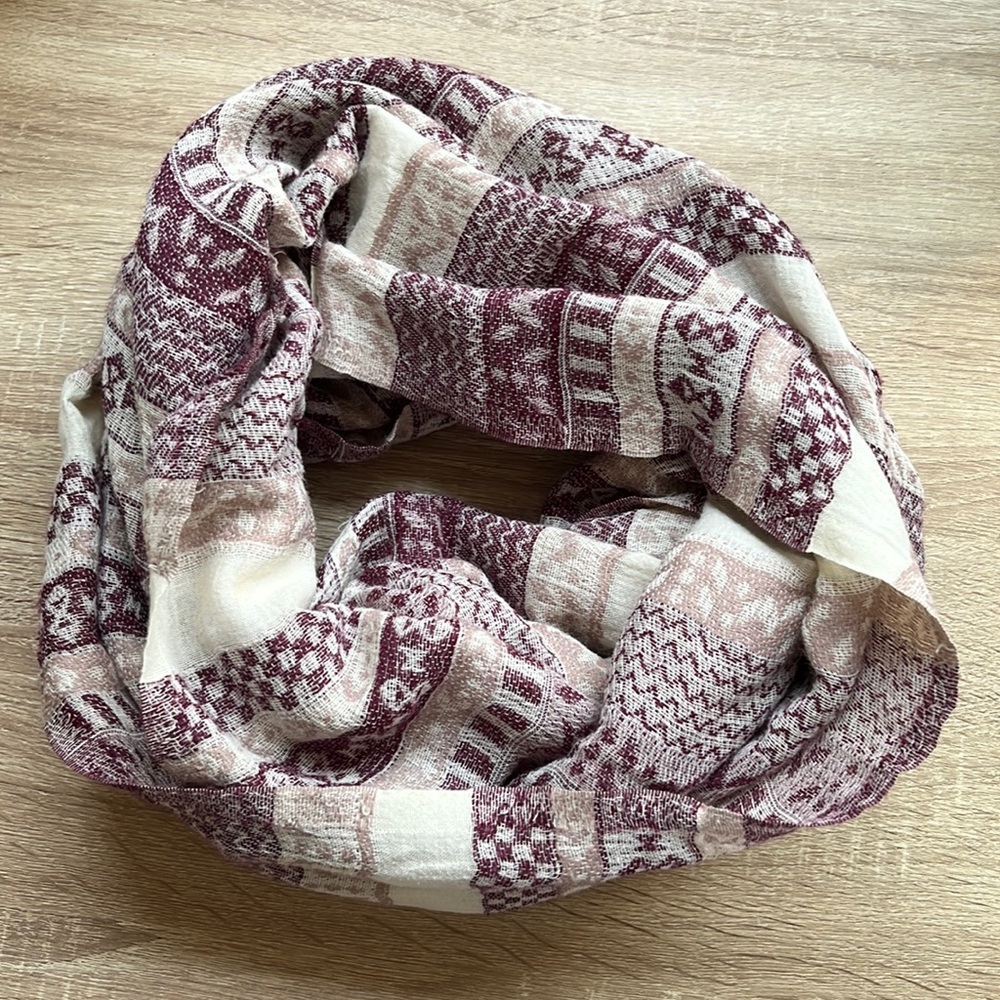 Roots Infinity Scarf